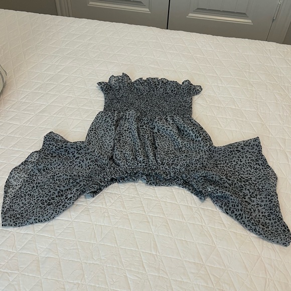 She + Sky Gray/Black Top Sz:Small - Picture 4 of 7